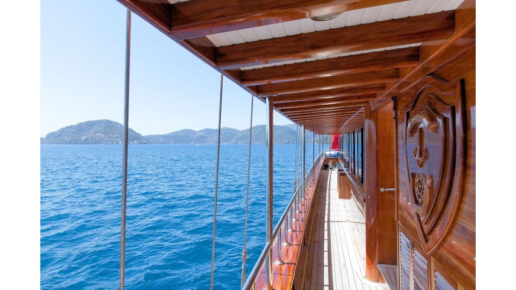 imgi_29_grand-admiral-12-1024-576