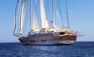 imgi_37_grand-admiral-gulet-master-300x183