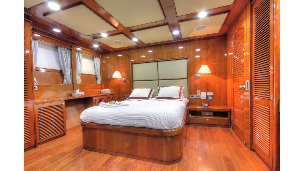 imgi_37_sea-dream-luxury-gulet-charter-34-1024-576