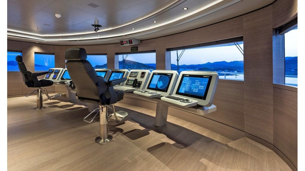 imgi_42_opari-super-yacht-56-1024-576