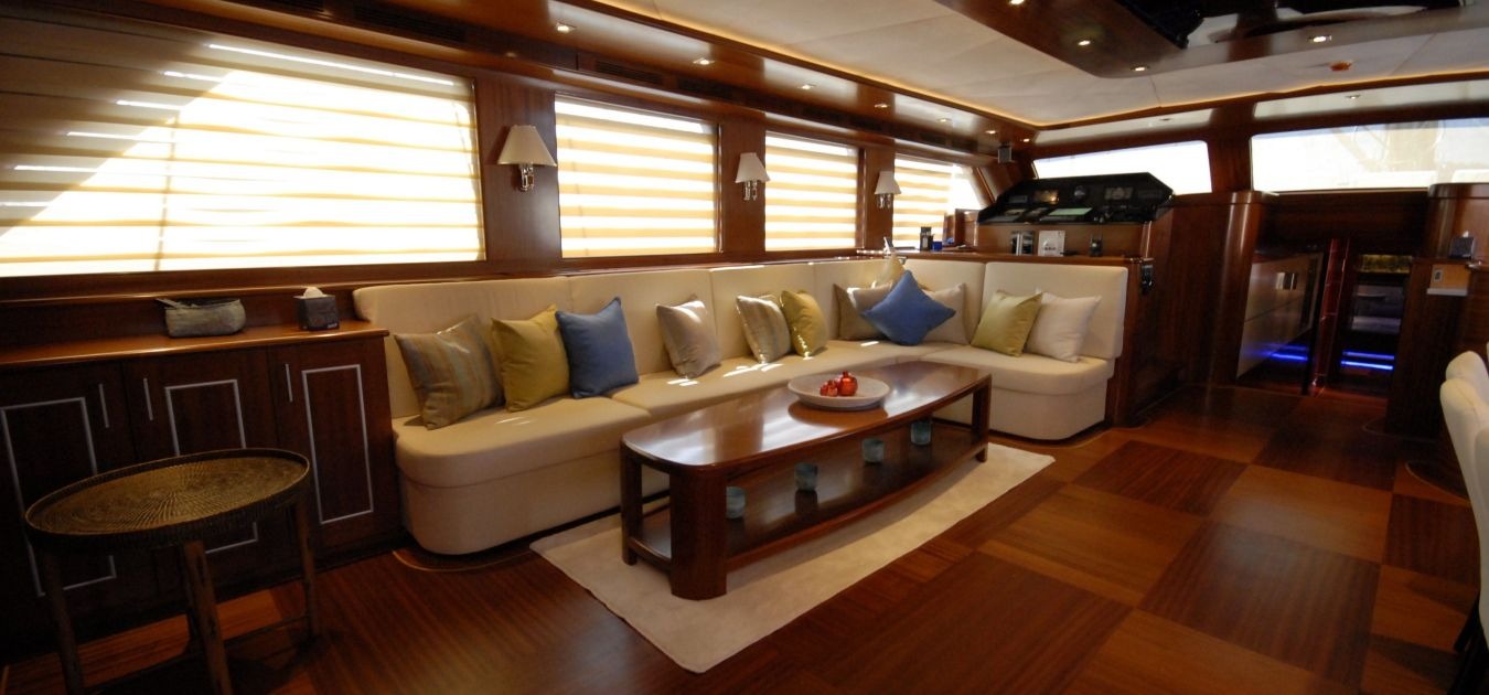 imgi_44_carpe-diem-5-luxury-gulet-master-1-1350-630