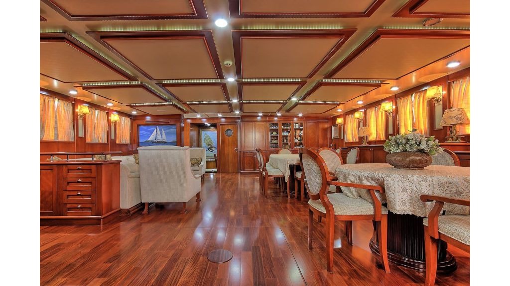 imgi_54_sea-dream-luxury-gulet-charter-53-1024-576