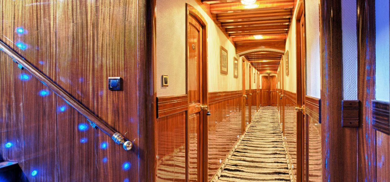 imgi_55_grand-admiral-28-master-1350-630