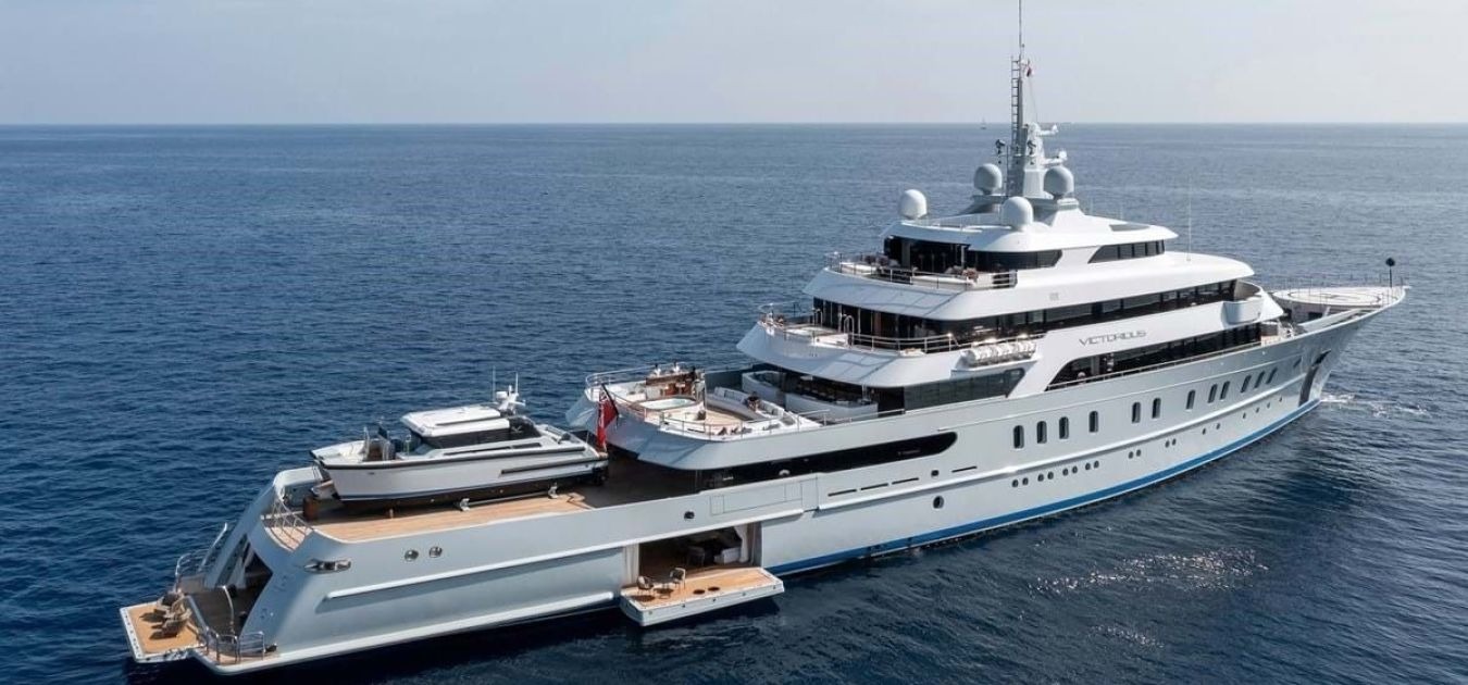 imgi_62_victorious-yacht-1-master-1350-630