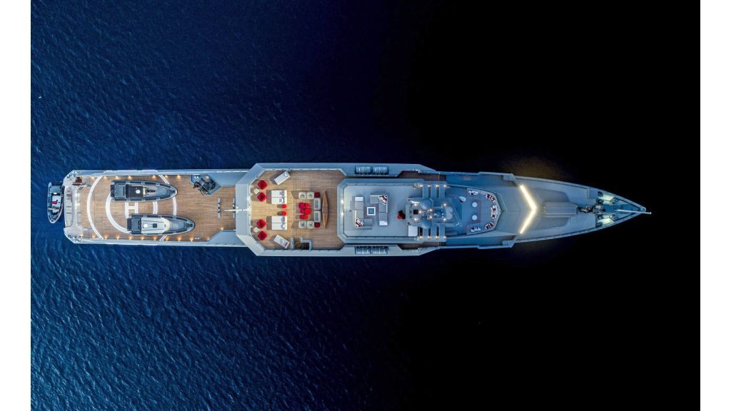 imgi_79_bold-motor-yacht-106-1024-576