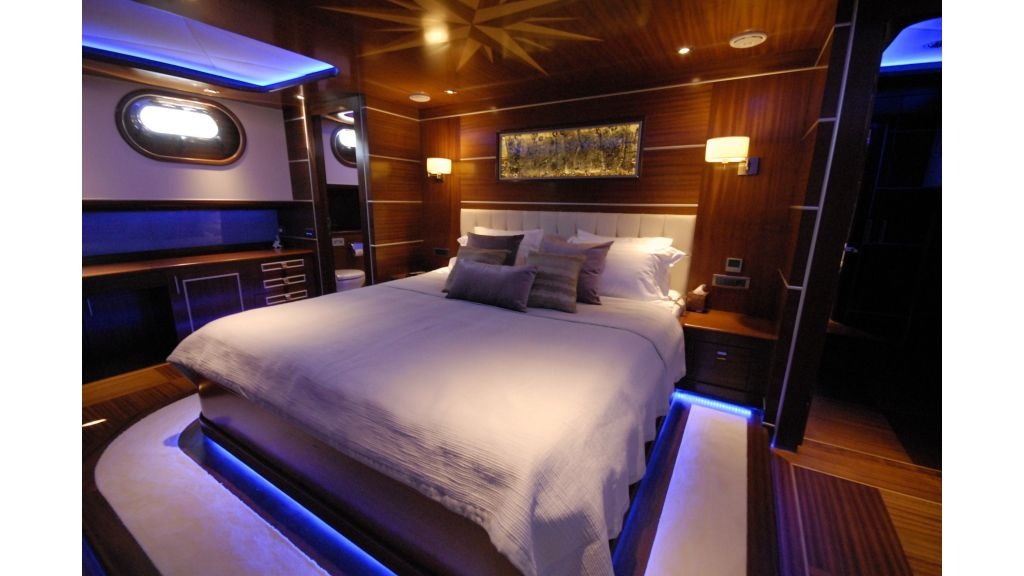 imgi_9_carpe-diem-5-luxury-gulet-12-1024-576