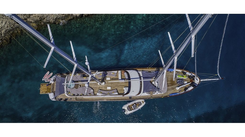 1-lady-gita-6-master-3-1024-576