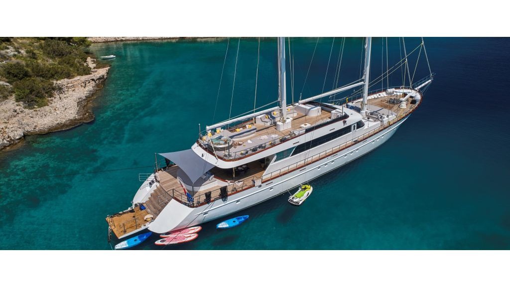 1-lady-gita-gulet-master-1024-576