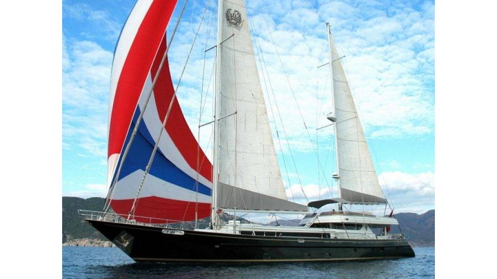 1288973421_sailing_yacht_suheyla_sultan_22-1024-576