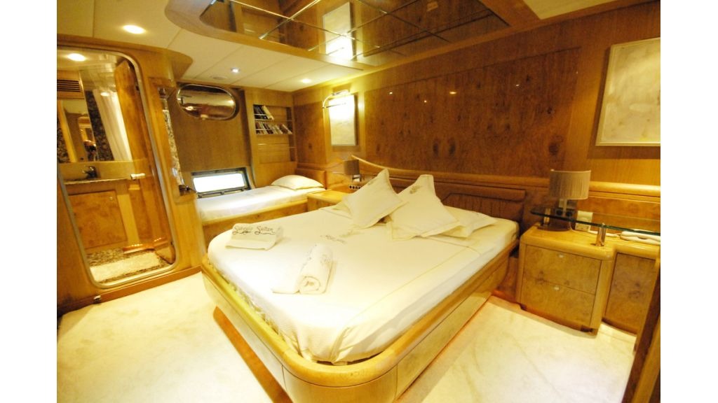 1288973482_sailing_yacht_suheyla_sultan_9-1024-576