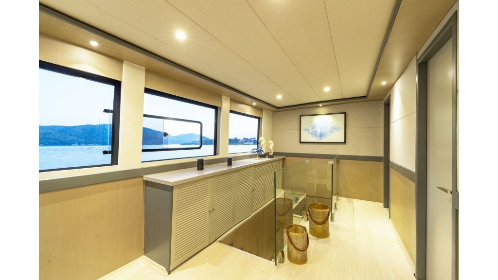 albatros-k-yacht-034-1024-576