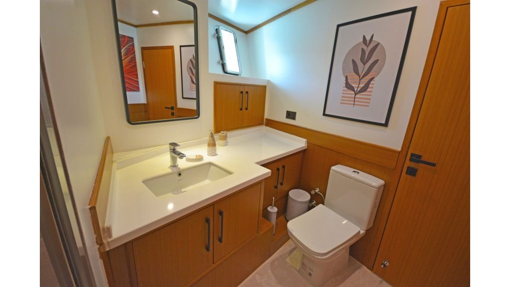 alegria-yacht-trawler-44-1024-576