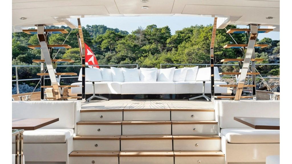 atlantika-sailing-yacht-12-1024-576