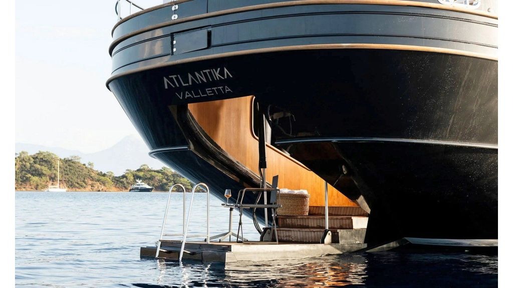 atlantika-sailing-yacht-16-1024-576