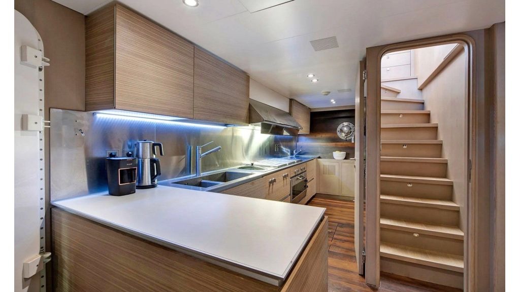 atlantika-sailing-yacht-25-1024-576