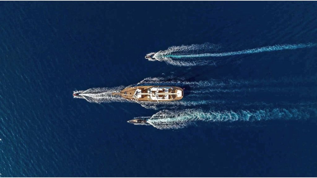 atlantika-sailing-yacht-4-1024-576