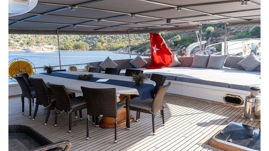 bella-mare-508-master-1024-576