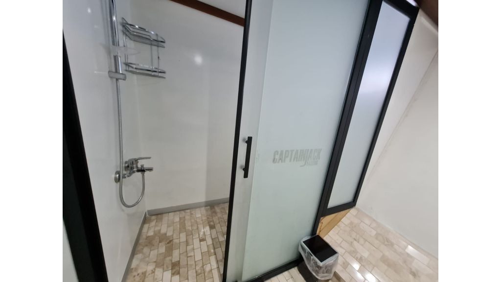 captain-jack-8-1024-576