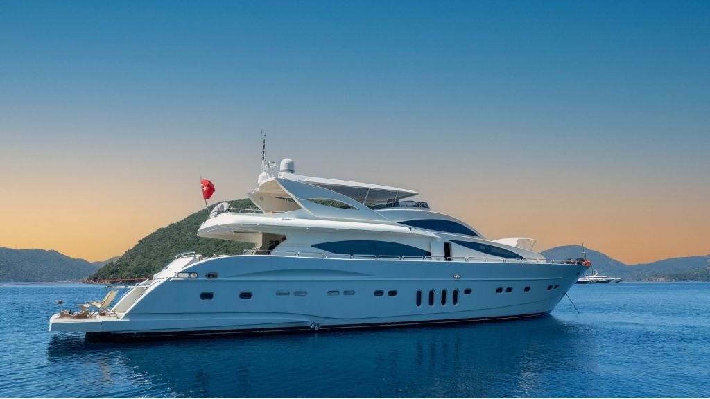 coral-yacht-211-1024-576