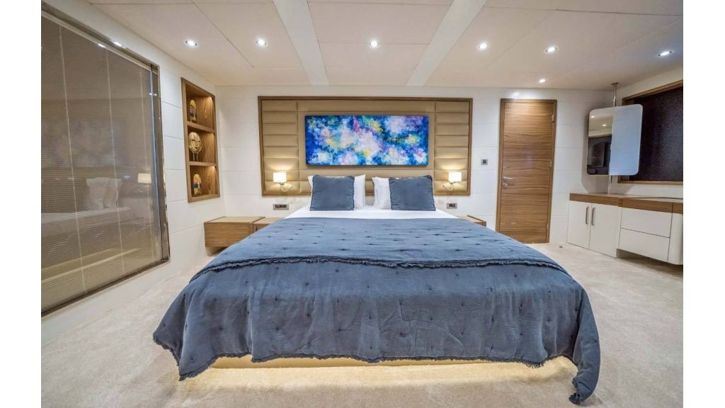 deepwater-yacht-20-1024-576