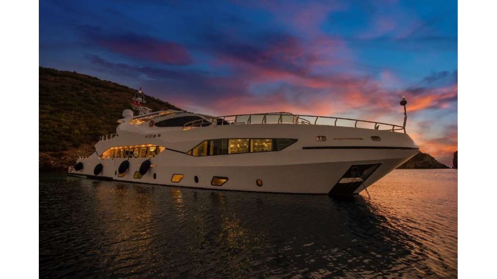 destiny_motor-yacht-54-1024-576