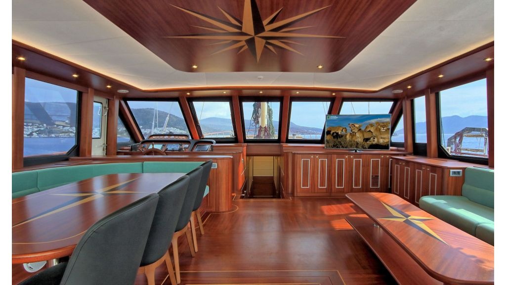 dragon-fly-luxury-gulet-36-1024-576