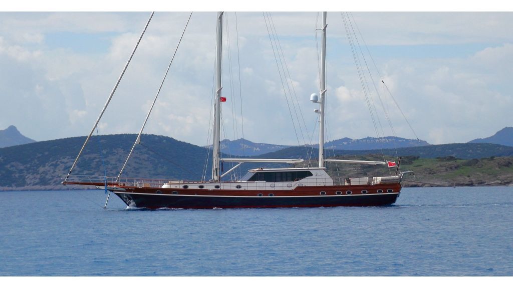 dragon-fly-luxury-gulet-8-1024-576