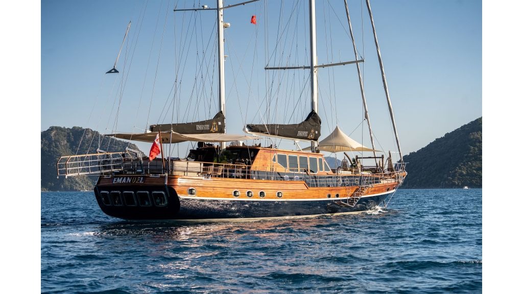 emanuel-gulet-for-charter-37-1024-576