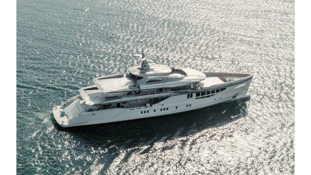 eternal-spark-motor-yacht-1-1024-576