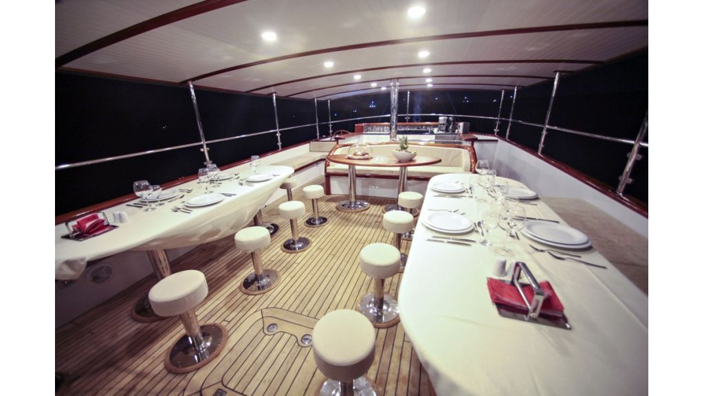 flybridge-oguz-bey-1-1024-576