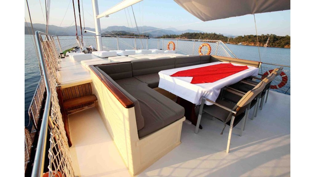 fortuna-2-gulet-master-1-1024-576