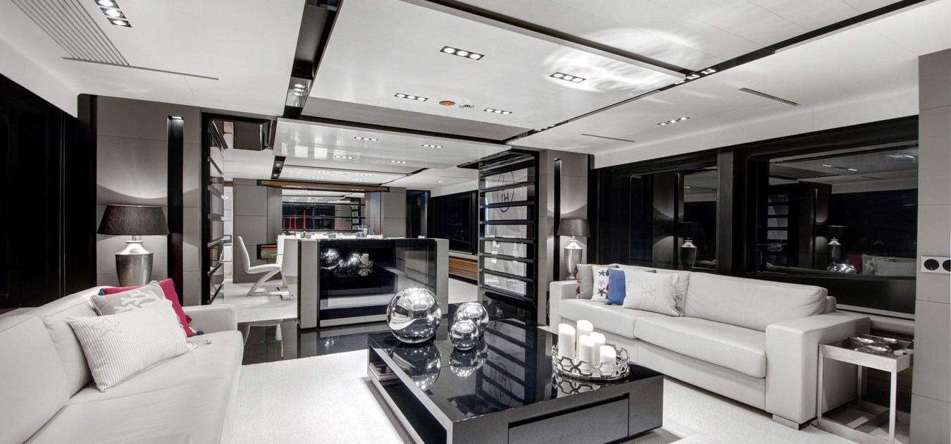 fx-motor-yacht-master-1350-630