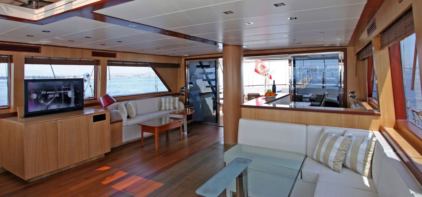 getaway-saloon-master-1350-630