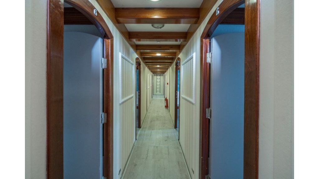 gulet-elara-1-23-1024-576