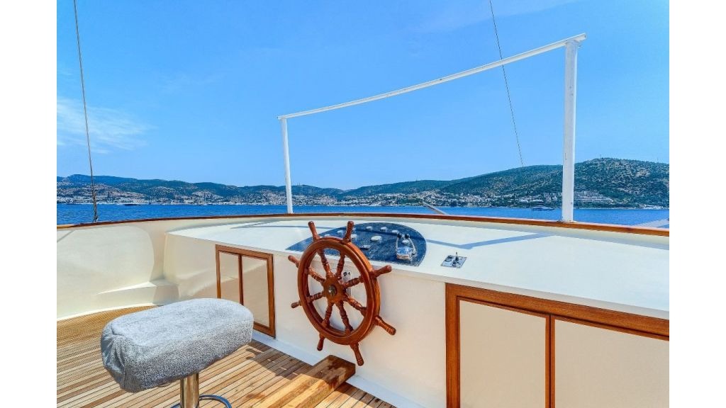 gulet-elara-1-29-1024-576