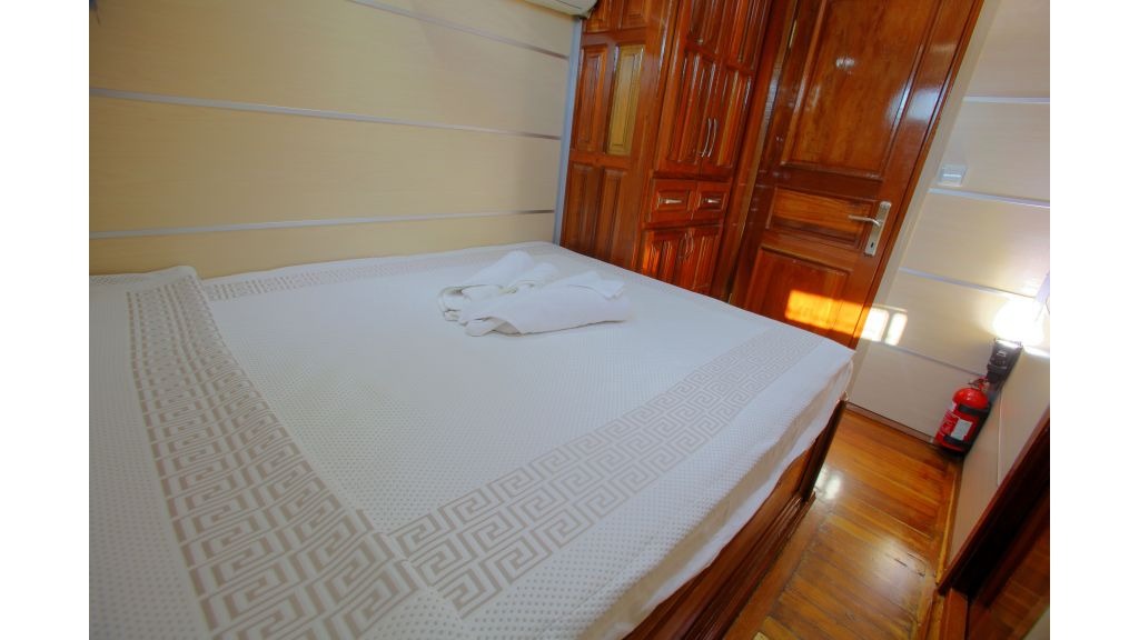 gulet-holiday-5-23-1024-576