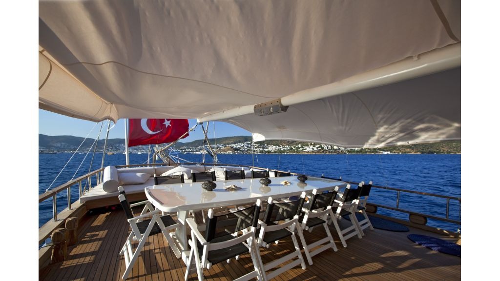 gulet-osman-kurt-23-1024-576