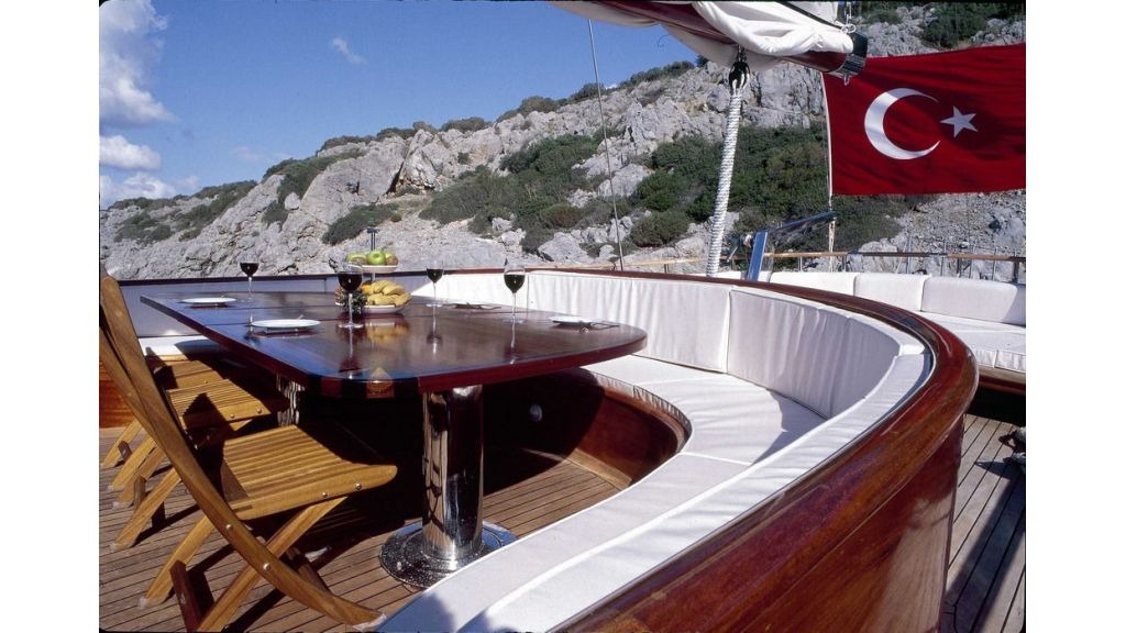 gulet_eylul_deniz_-5-1024-576