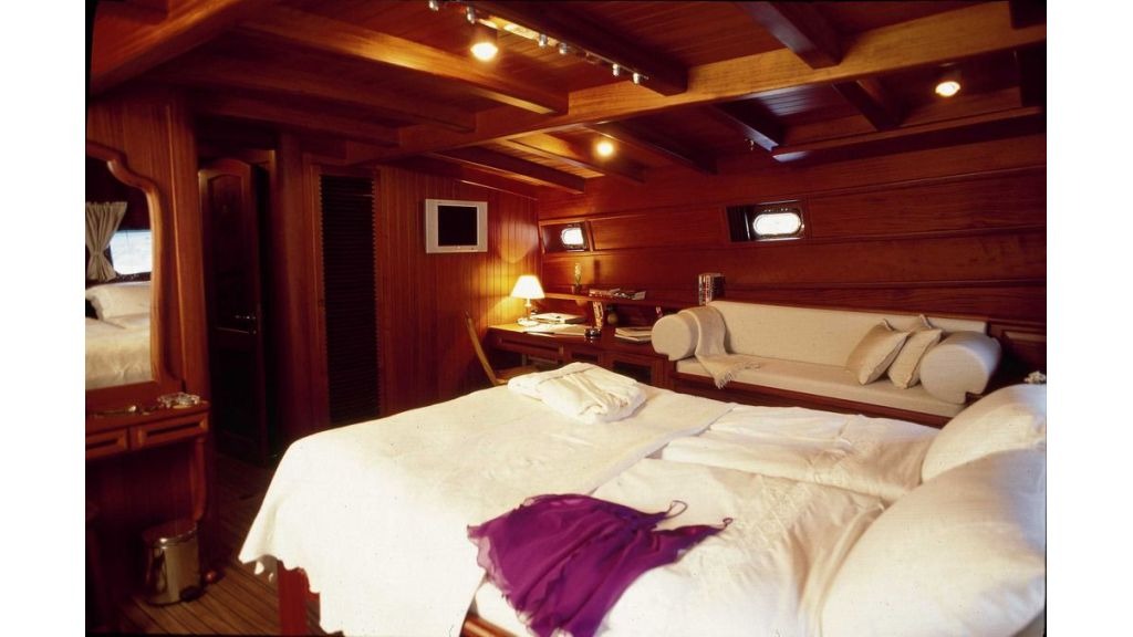 gulet_eylul_deniz_-9-1024-576