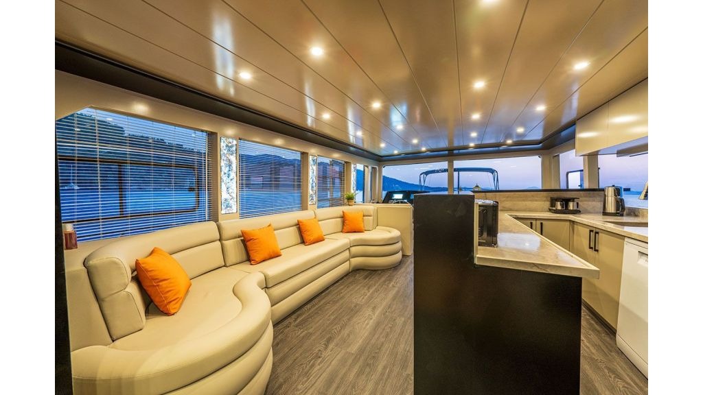 jr-simay-756-1024-576