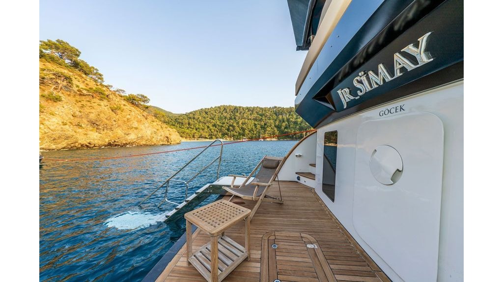 jr-simay-762-1024-576