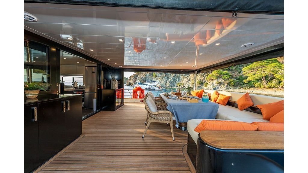 jr-simay-764-1024-576