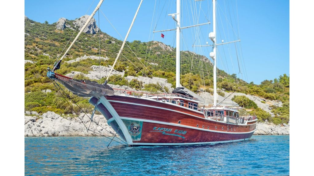 kaptan-kadir-luxury-gulet-3-1024-576