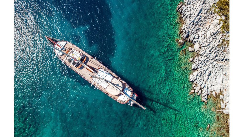 kaptan-kadir-luxury-gulet-5-1024-576