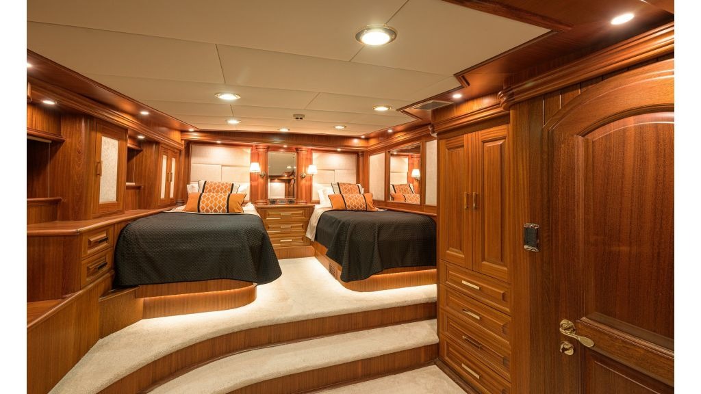 kaptan-kadir-luxury-gulet-53-1024-576