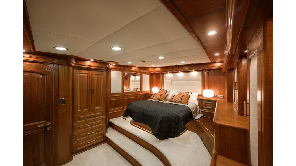 kaptan-kadir-luxury-gulet-57-1024-576