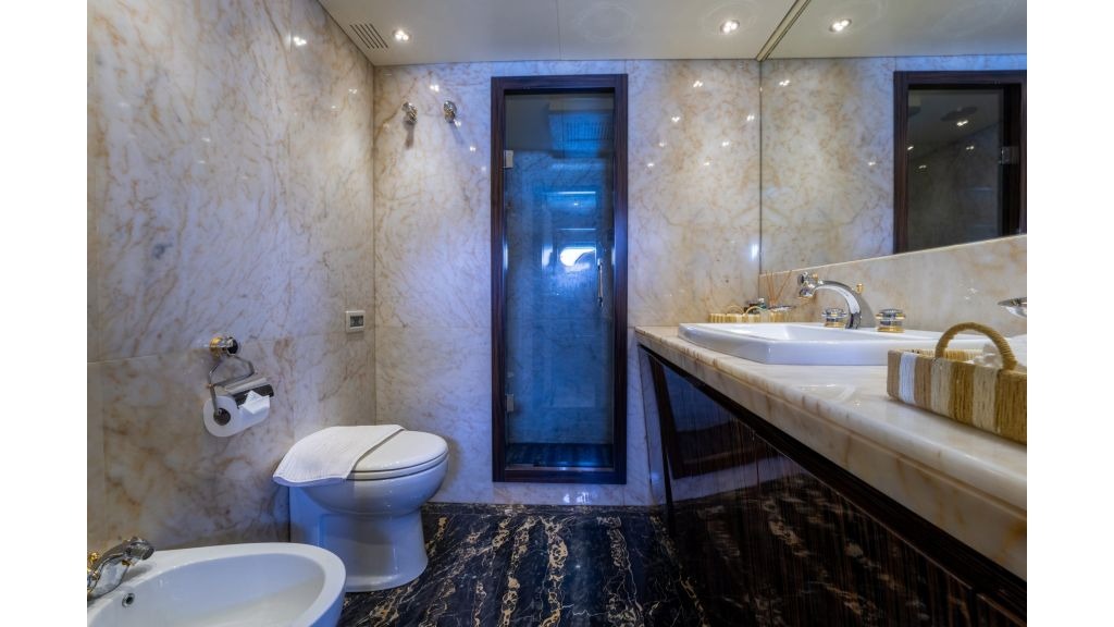 kayanni-924-1024-576