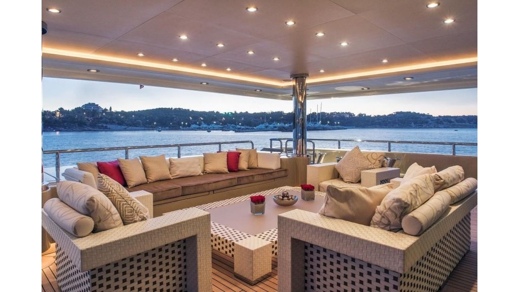 light-holic-10-1024-576