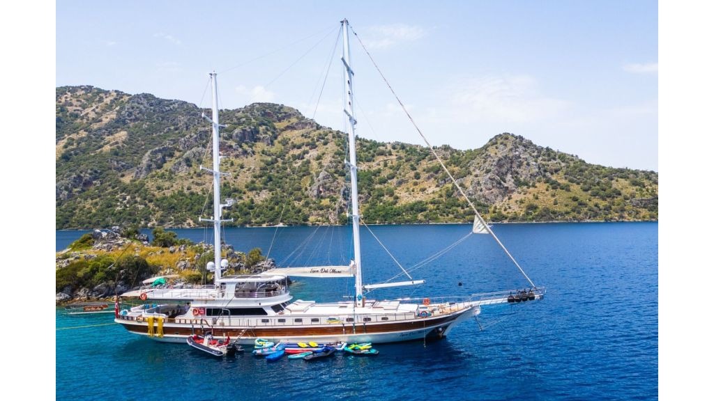 luce-del-mare-704-1024-576