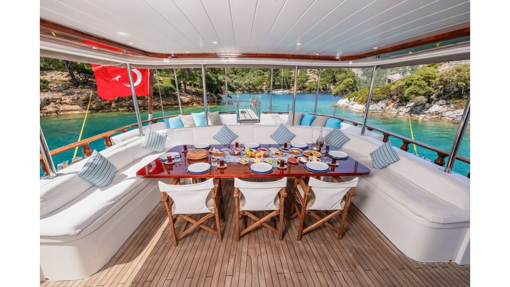 luce-del-mare-762-1024-576